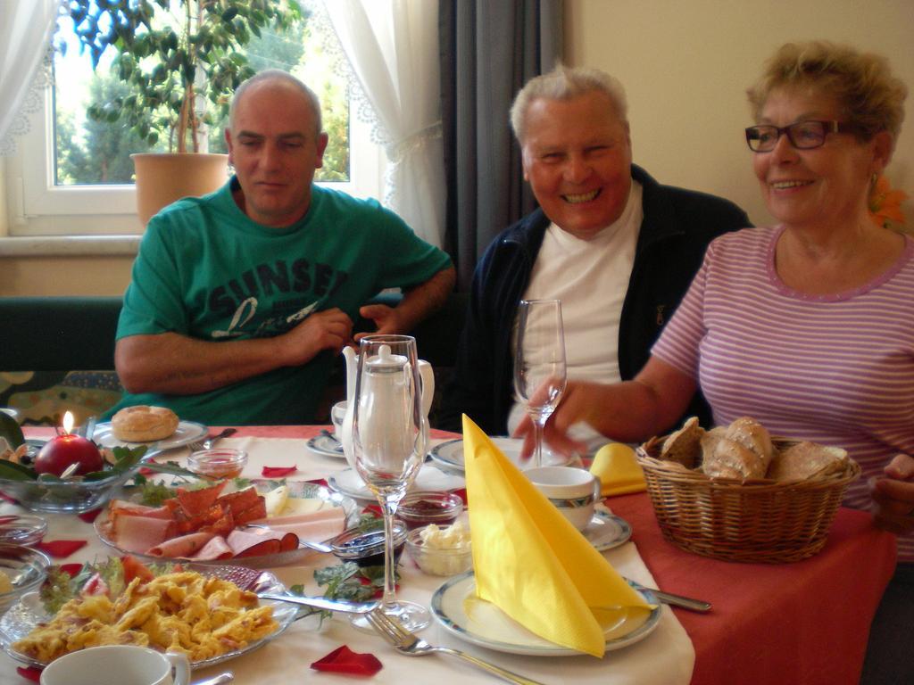 Pension Thermensonne Jennersdorf Εξωτερικό φωτογραφία